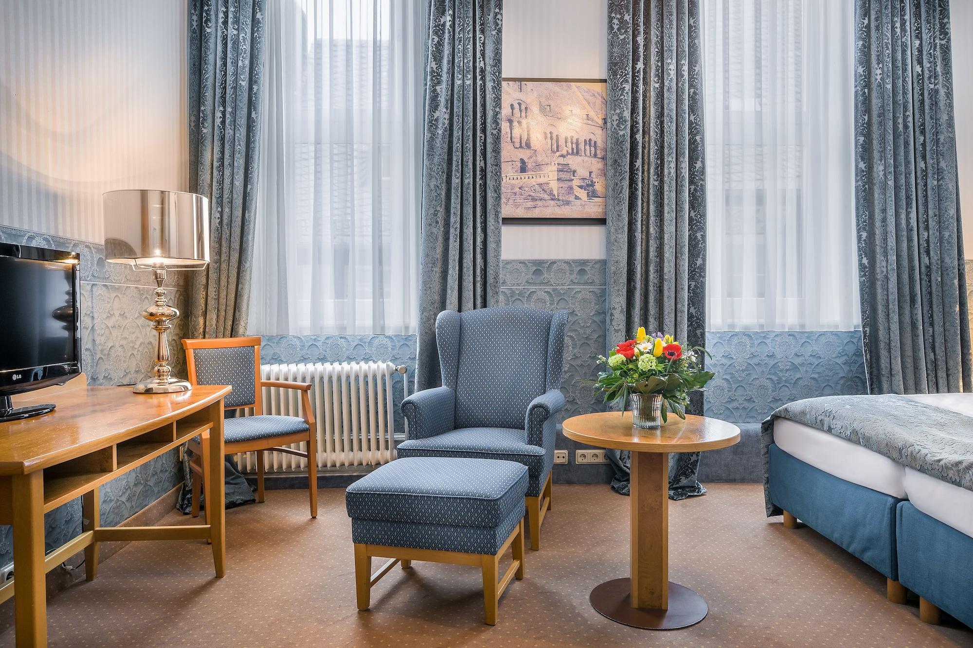 Kaiserworth Hotel 3*