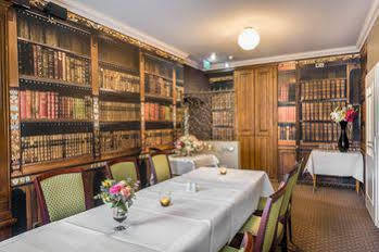 Kaiserworth Hotel